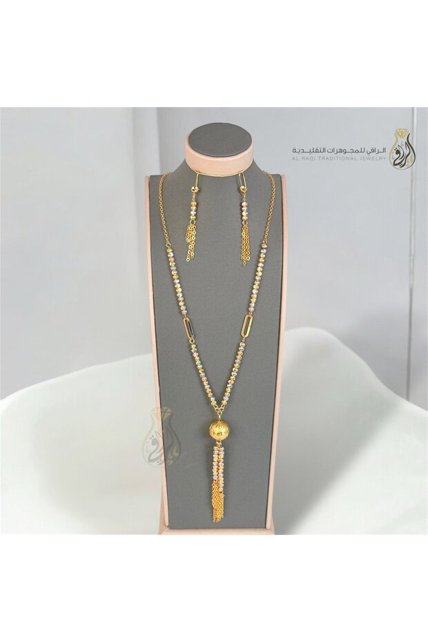 طقم لمسة ذهبية ناعمة
