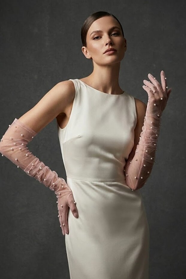 Noctyra Pearl Mesh Couture Powder Gloves – Long Tulle with Pearl Detail, Luxurious Event Accessory