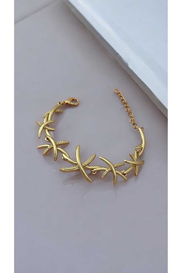 Starfish Shaped Gold Color Bracelet