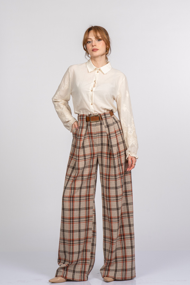 Women's Summer Beige Silvara Pleated Wide Leg Linen Trousers Stylish Daily Comfortable 30385
