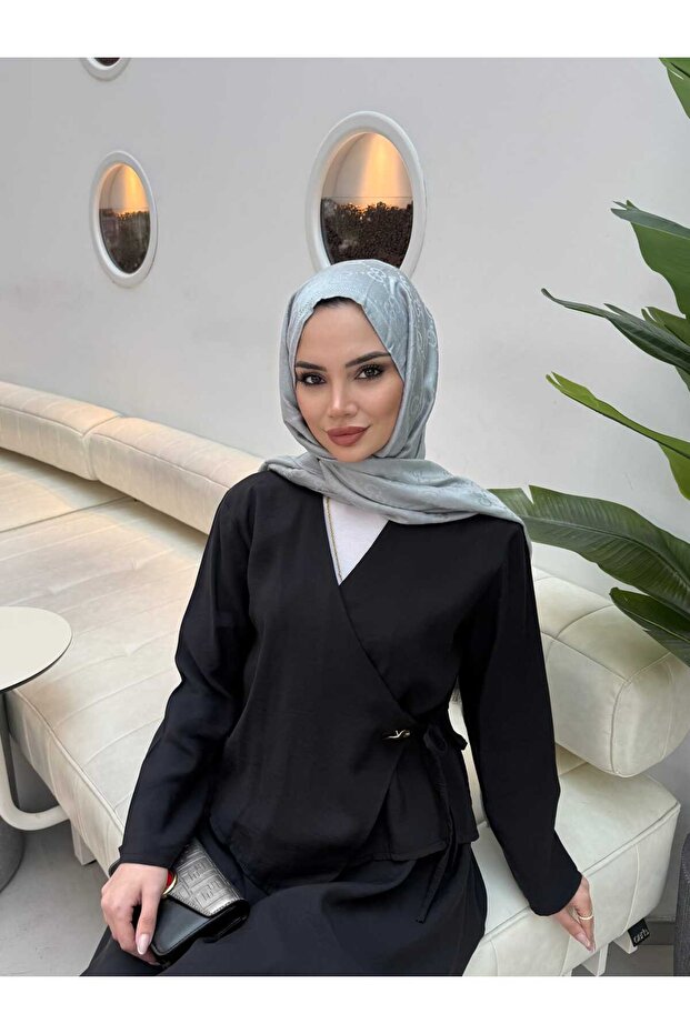 طقم تنورة صيفية من كروفايز مودال