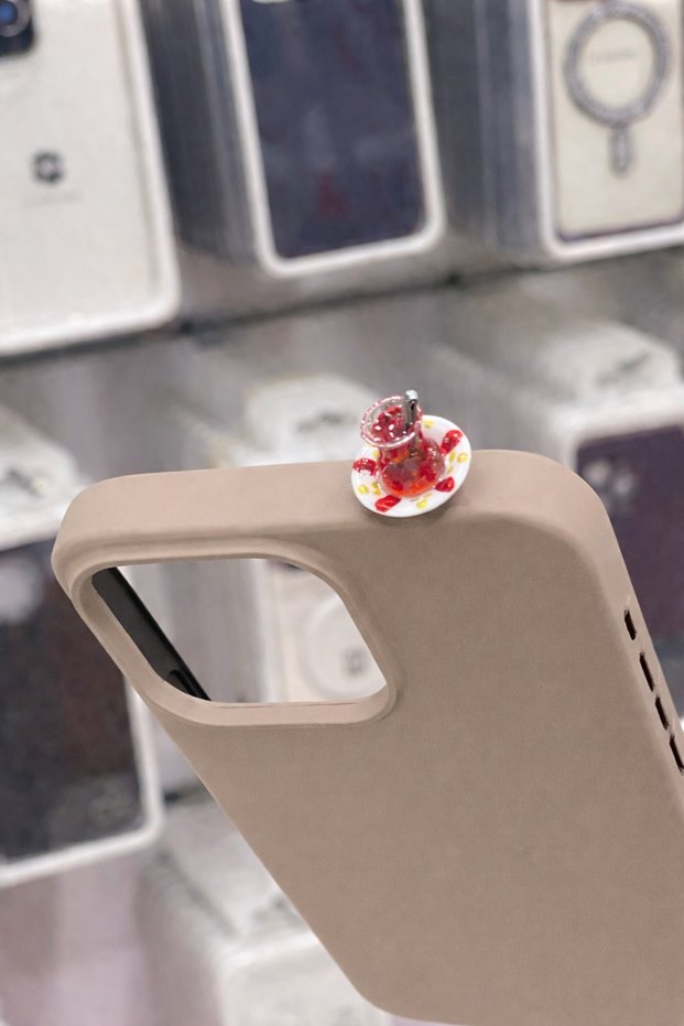 iPhone 14 Promax Tea Cup Figured Brown Silicone Case