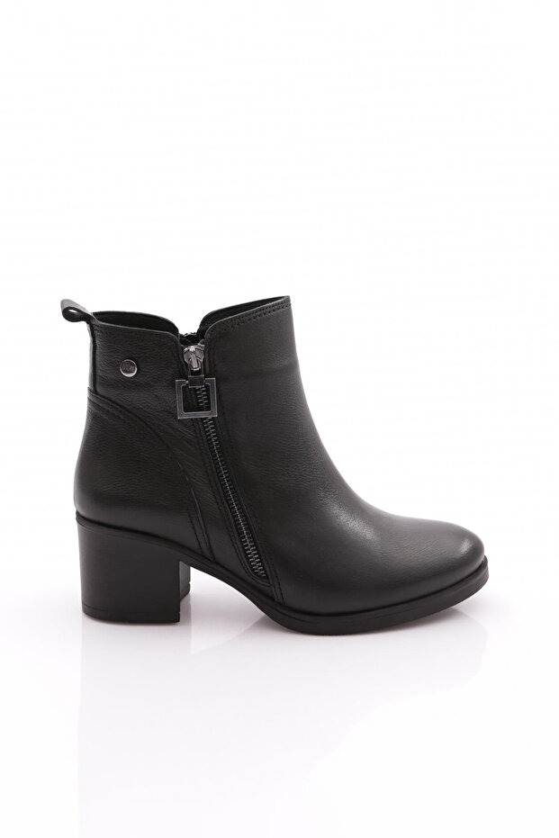 92163-1 Women's Heeled Boots