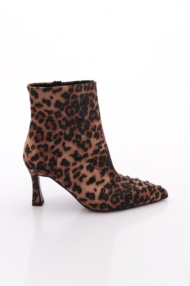 8794 Women's Zimbali Heeled Boots