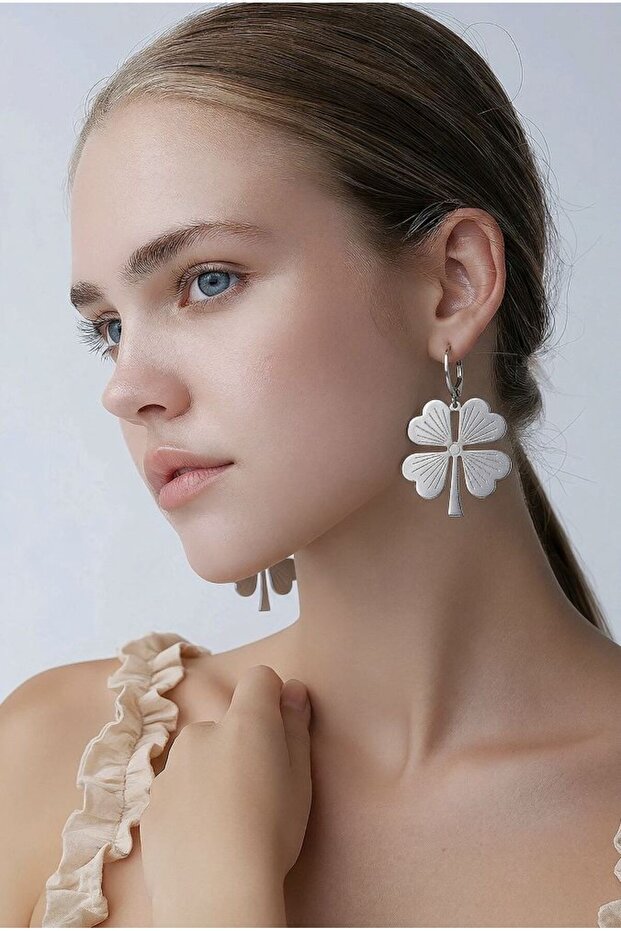 Daisy Figured Steel Earrings