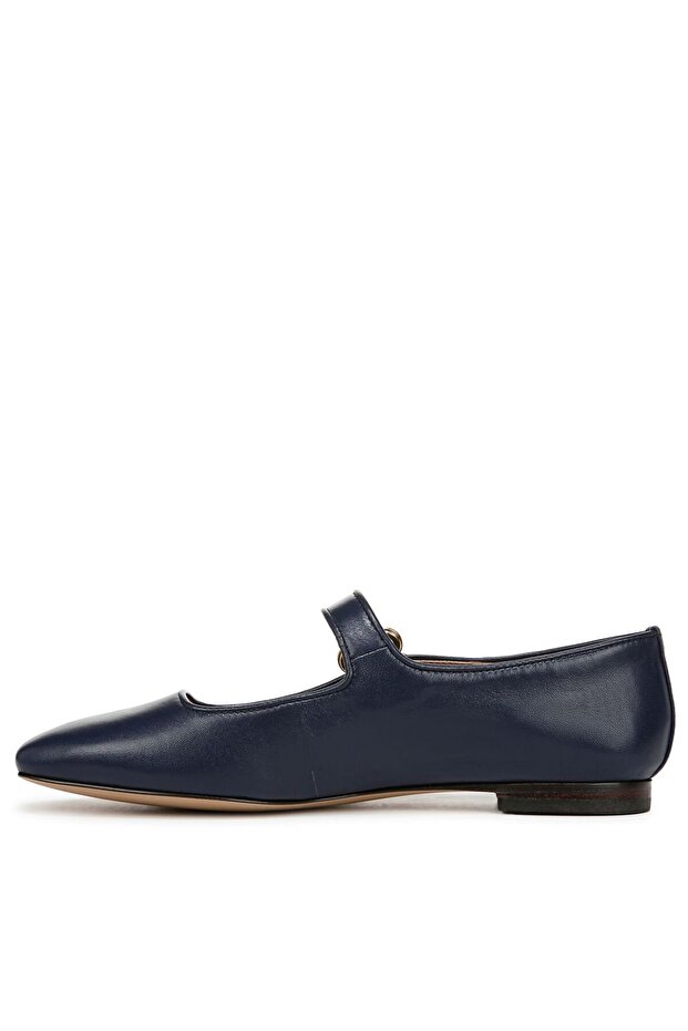 Michaela Mary Jane Flat - 3