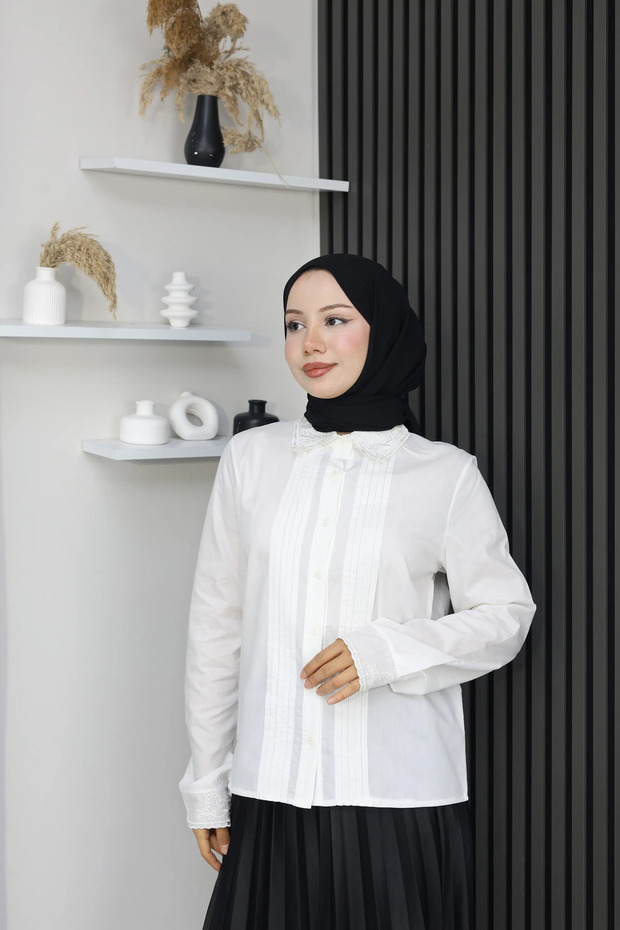 Lace Embroidery Detailed Collar and Pleated Front Shirt
