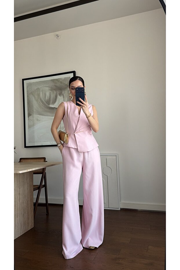 Gold Buckle Detail Jumpsuit