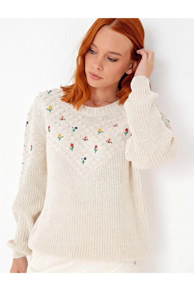 Pompom Detailed Floral Embroidered Knit Sweater