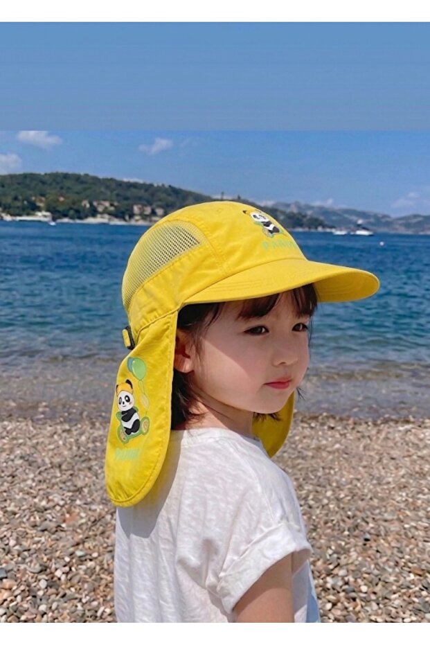 Nape-Protected Baby Hat (with Whistle) 0/3 Years Old