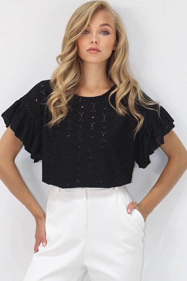 Black Crew Neck Hole Openwork Sleeves Ruffle Trim Knitted Blouse Vs00279