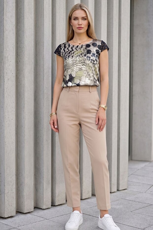 Women's Patterned Chiffon Blouse Short Sleeve Elegant Textured Lace Detailed Stylish Casual & Office Blouse