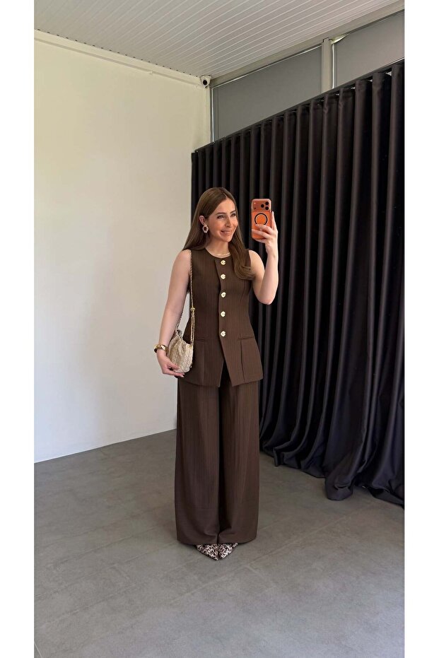 Velar Striped Vest Suit Brown