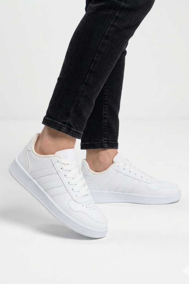 Mavise Plain White Unisex Light Sole Two-Stripe Daily Lace-Up Sports Shoes