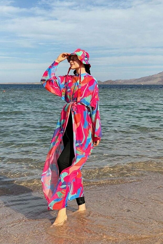 باريو طويل منقوش هندسيًا