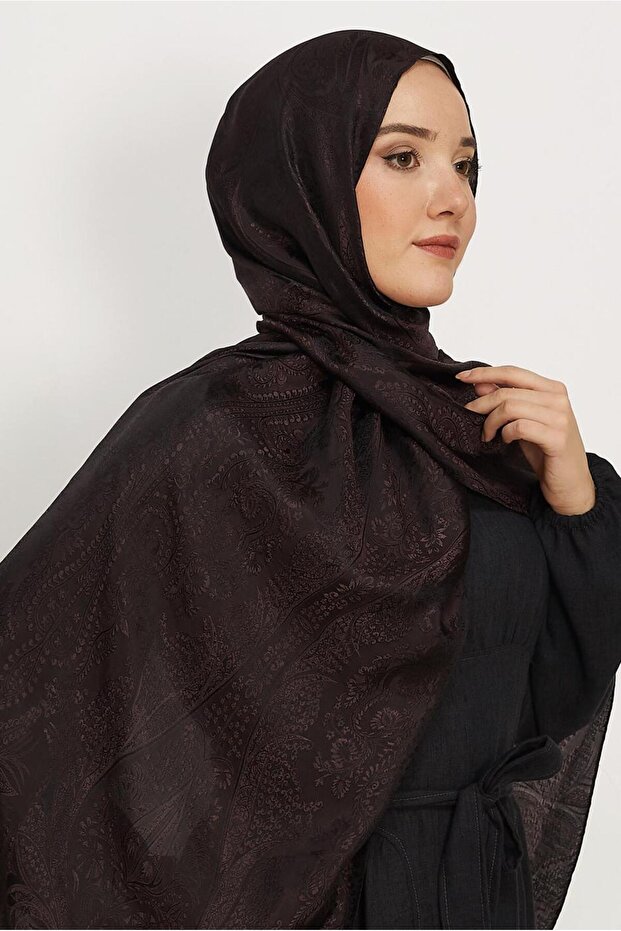 شال حريري إيطالي 8624