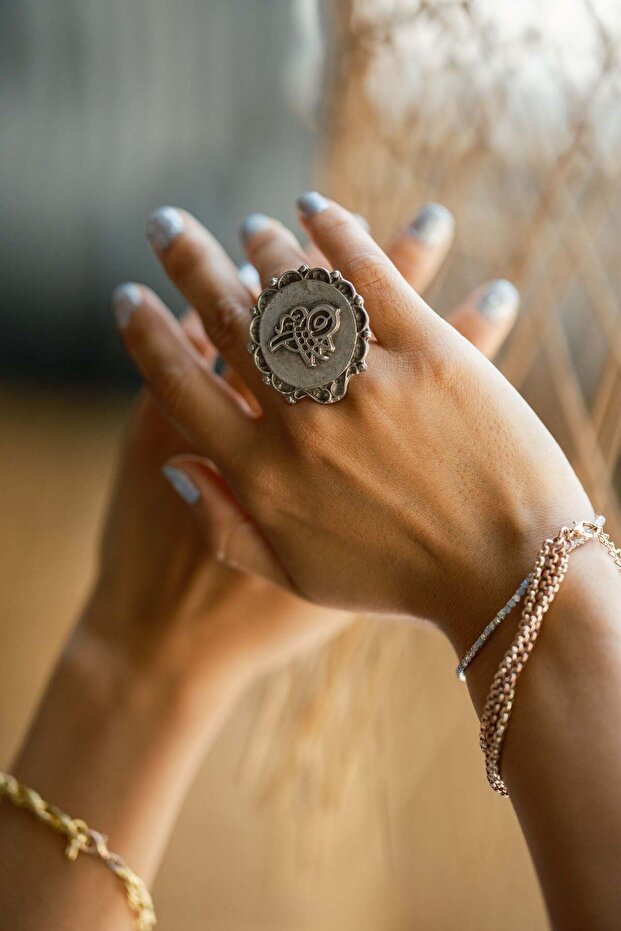 Tuğra Ring