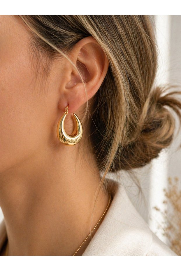 Gold Color Drop Hoop Earrings Non Tarnish Plated Stylish and Suitable for Daily Use Modern Earrings
