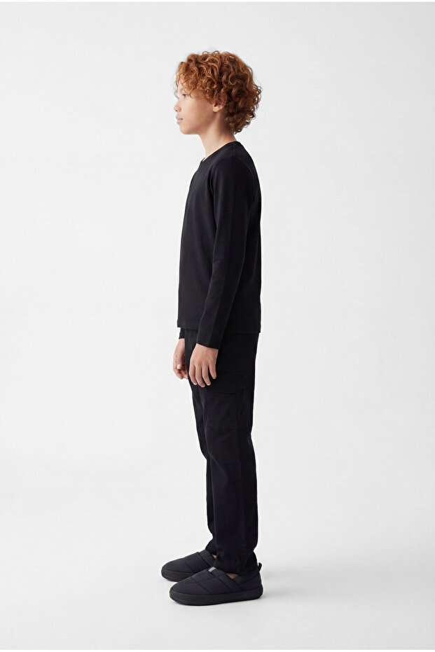 Boy's Basic Long Sleeve T-Shirt - 4