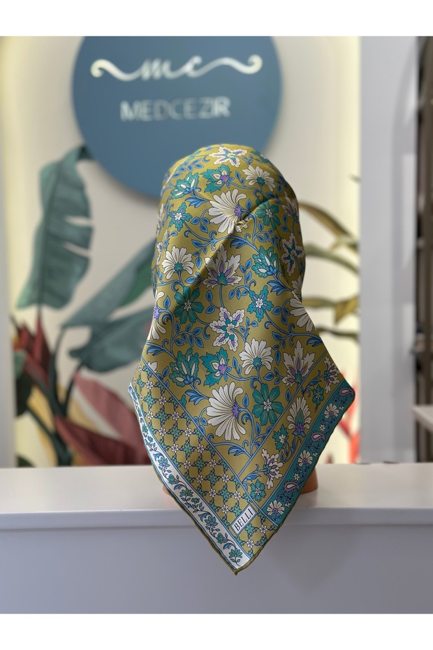 Headscarf - 1