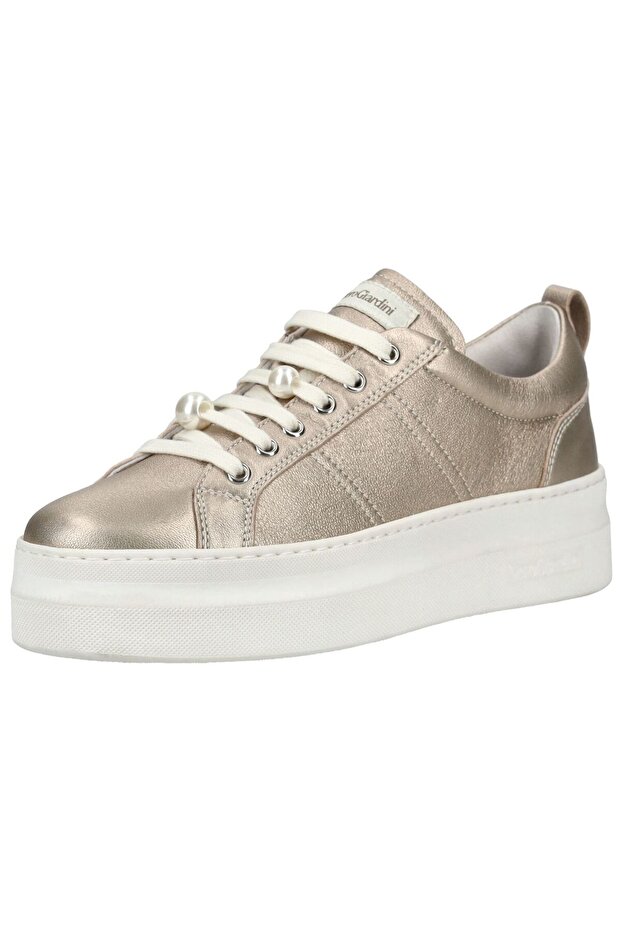 Sneaker - 1