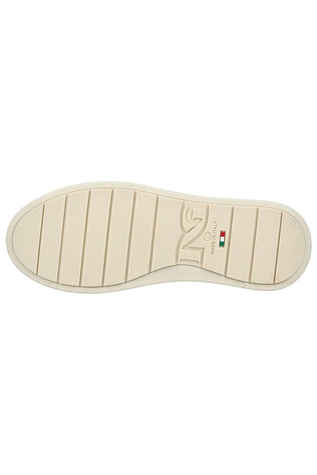Sneaker - 7