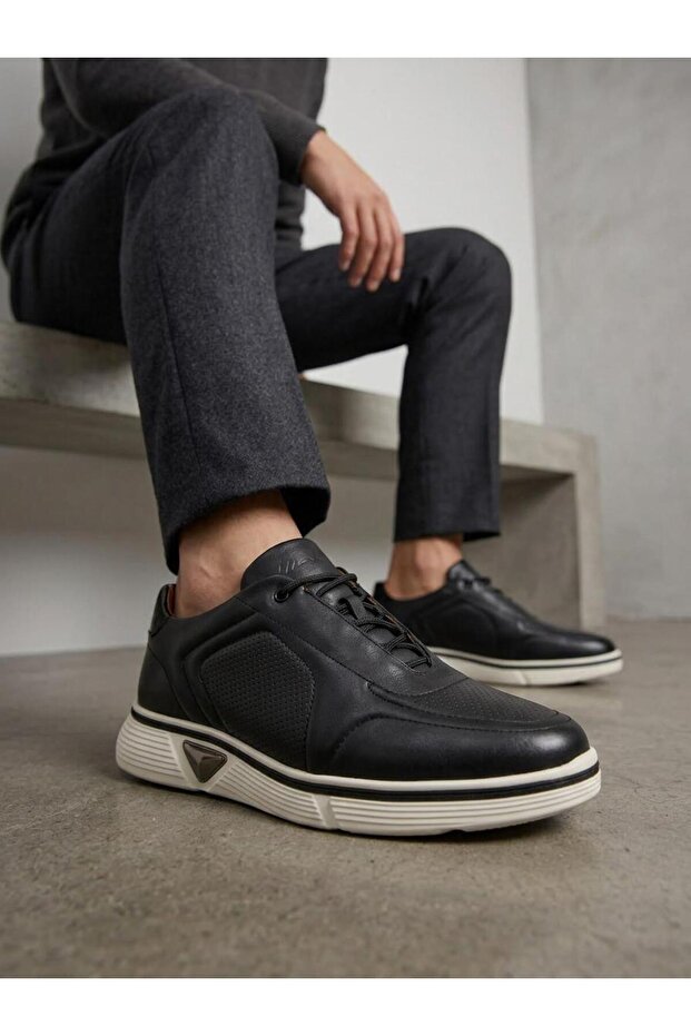 23226 Men's Genuine Leather Laced Thick Sole Casual Shoes