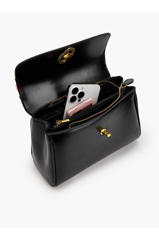 Solid Crossbody Bag with Detachable Strap - 7