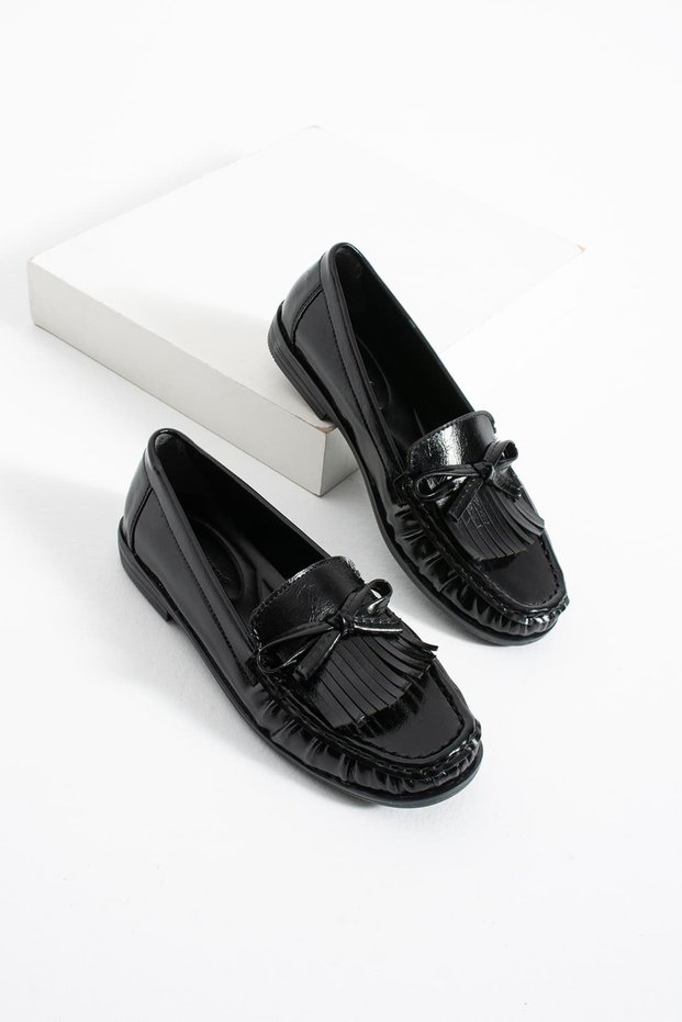 Women's Black Patent Leather Tasseled Loafer Shoes with Bow Detail Casual Shoes Dias