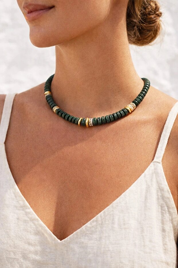 Petalia Nefti Green Necklace