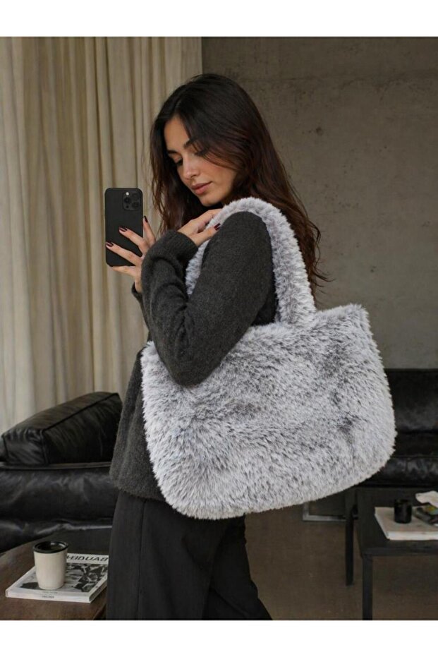 Women's Gray Plush Bag – Soft Textured Daily Shoulder Bag | Stylish and Spacious Interior Volume