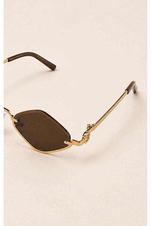 Universal Design Sunglasses with Special Packaging - 2