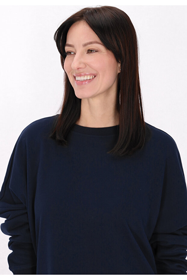 Sweatshirt - 5
