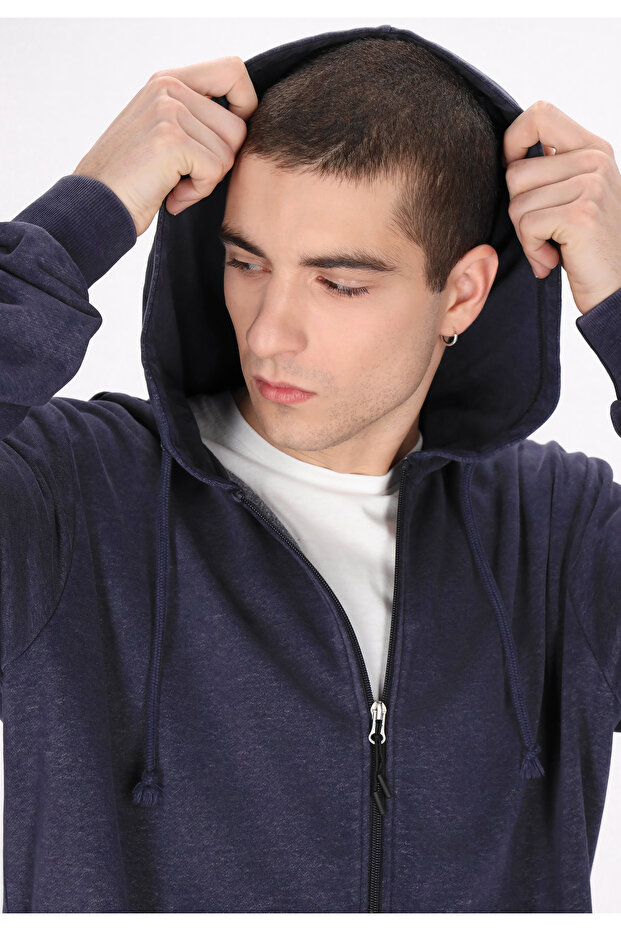Sweatshirt - 5
