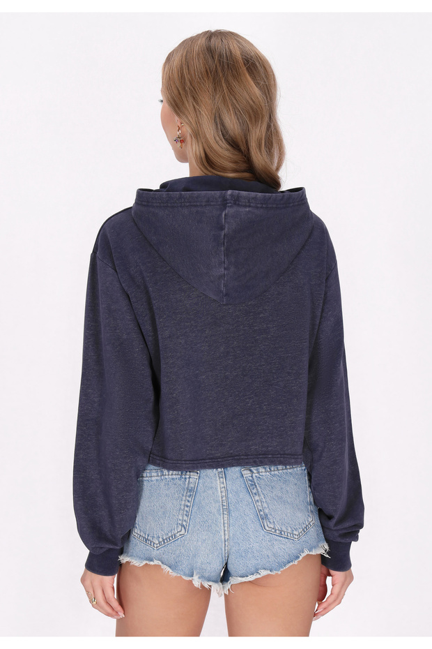 Sweatshirt - 4