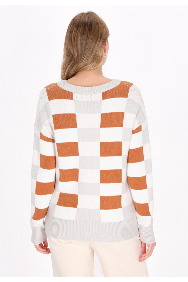 Sweater - 4