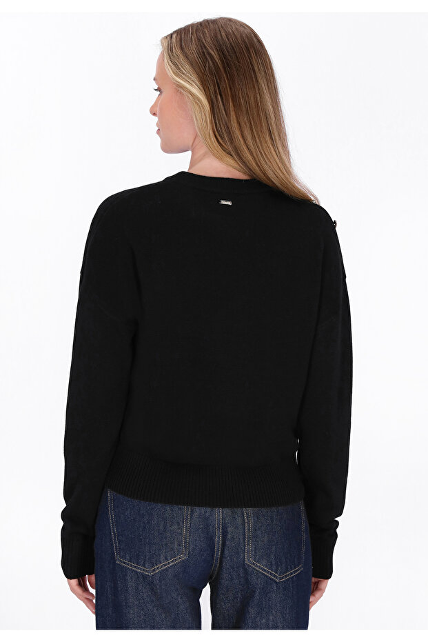 Sweater - 4