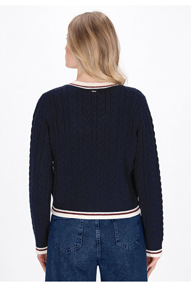 Pullover - 4