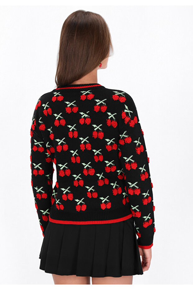 Sweater - 4