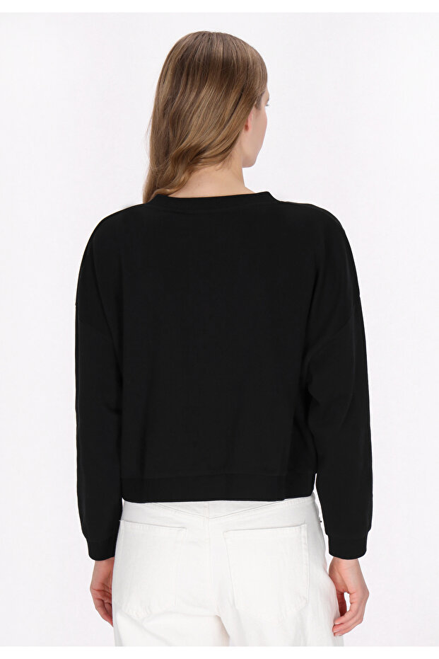 Sweatshirt - 4