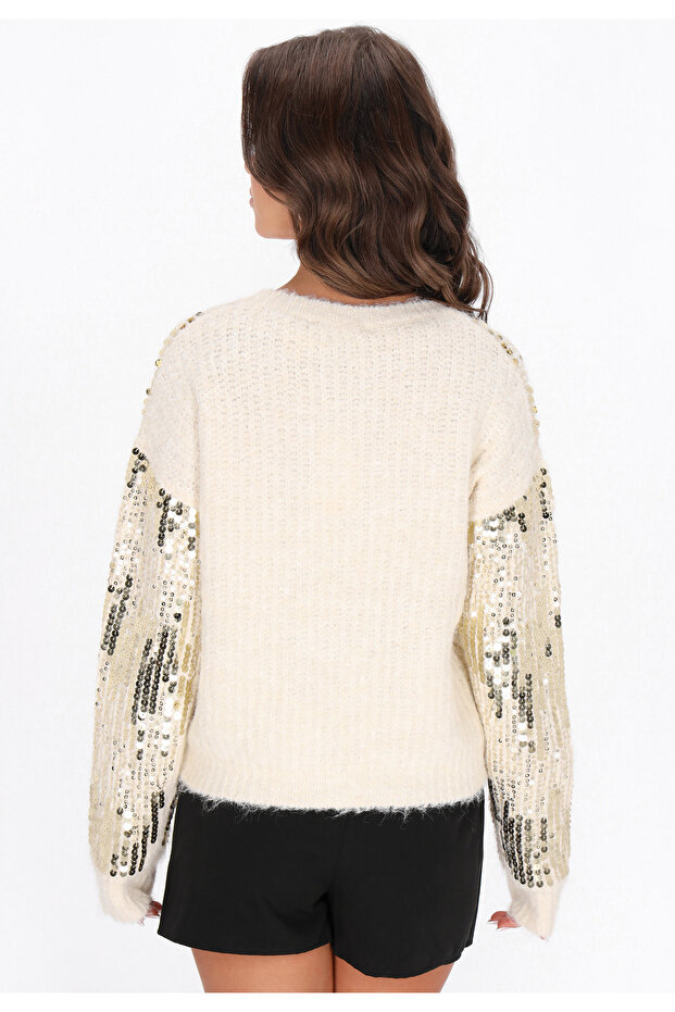Sweater - 4