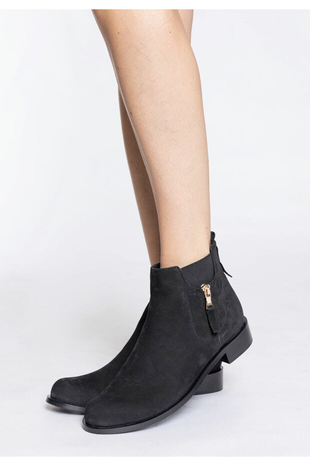 Schuhe - 1
