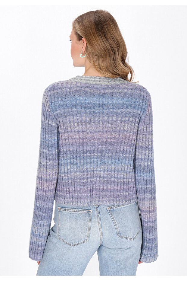 Sweater - 4