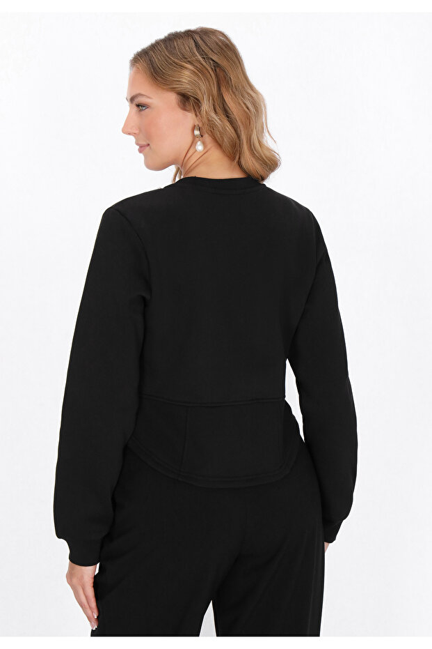 Sweatshirt - 4