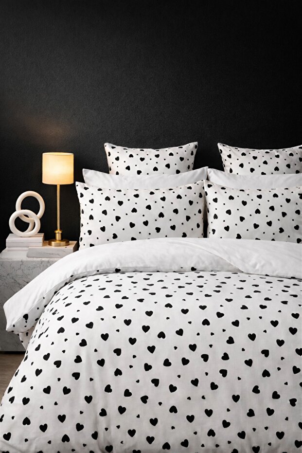 Single Duvet Cover Set with Elastic Sheet, Heart Pattern, White and Black