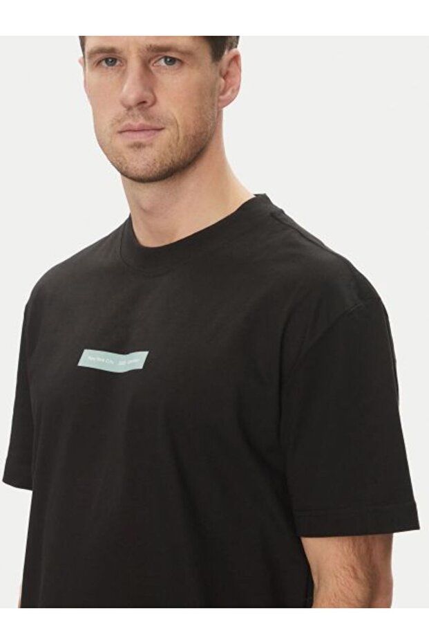 T-SHIRT - 4