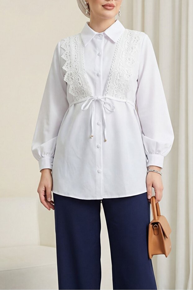 Buttoned Poplin Shirt with Lace-Up Detail on the Front -White