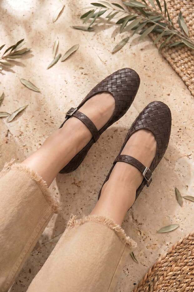Moi̇ra Knitted Detail Women's B Ballet Flats Brown