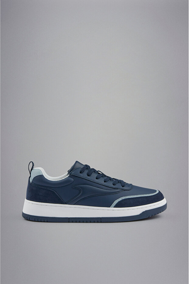 SNEAKERS - 1