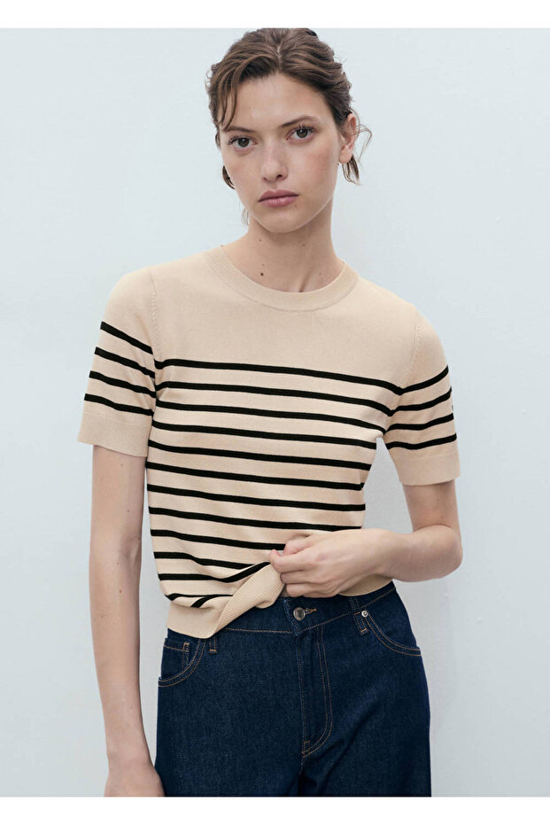 Short-Sleeved Slim Knitwear Sweater